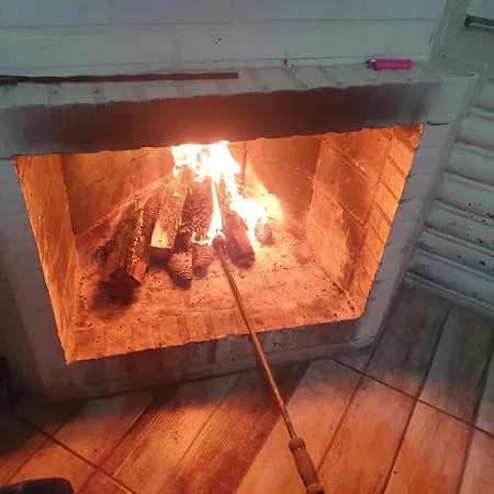 Chale Alpino Em Canela Rs Todo Mobiliado Com Cozinha Lareira Split Wi-Fi 2 Quartos Perto Do Centro Exterior foto